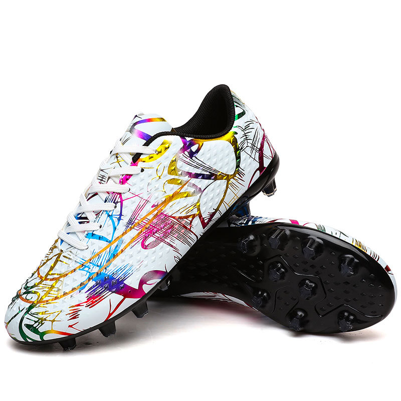 2024 transfronterizos nuevos zapatos de fútbol FGTF hombres bajos zapatos de fútbol de clavos largos y cortos de moda juvenil comercio exterior tamaño grande