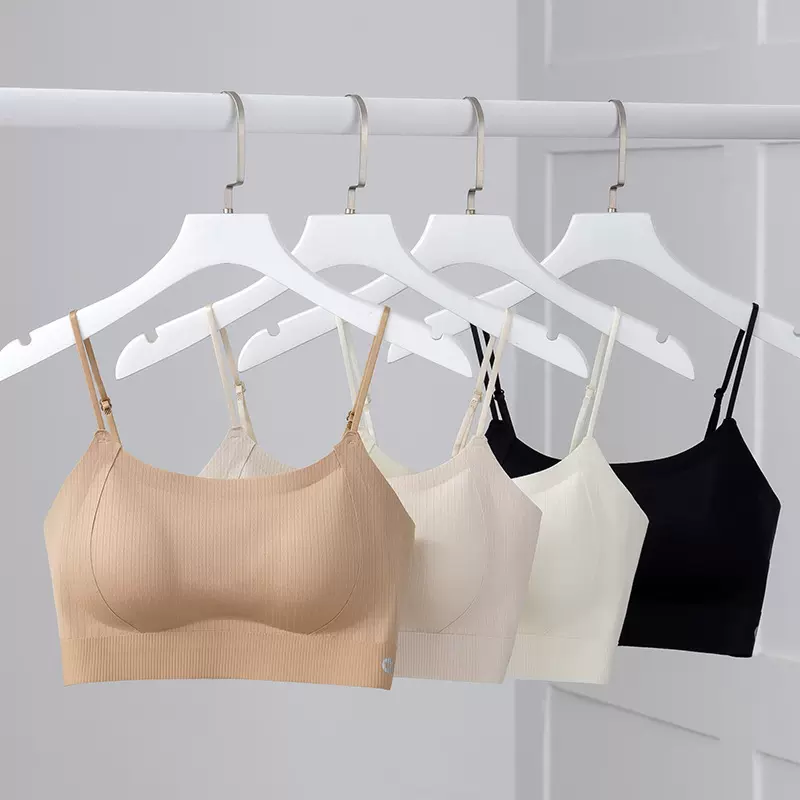 直播推荐提拉内衣时尚无痕抹胸裸感面料防走光聚拢固定杯美背