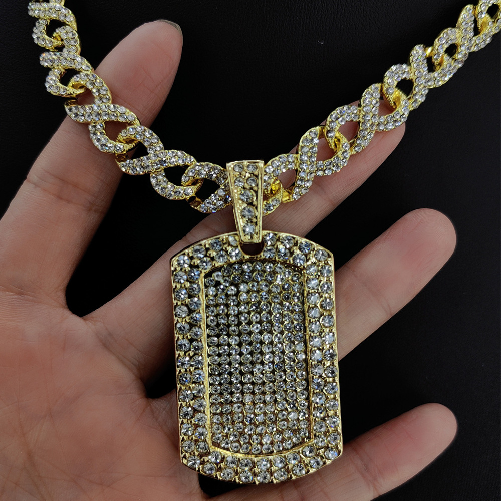 Design domineering military brand with a Cuban necklace alloy for men's personalized hip-hop sweater pendant_voghion.com