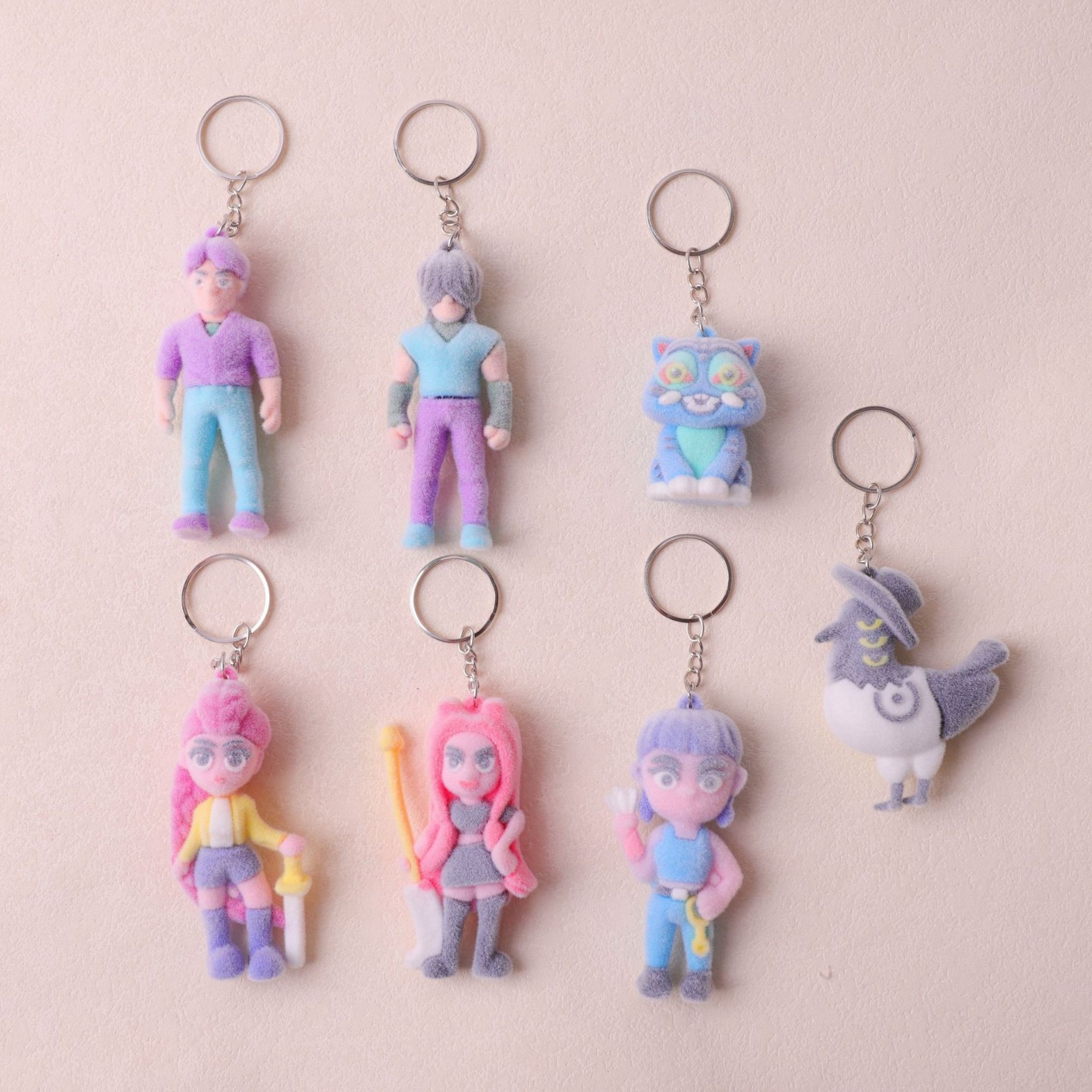 Nuevos productos transfronterizos KPOP flocadas caza de brujas colgantes de llaves animación de alto valor de la cara accesorios de bolsas escolares al por mayor