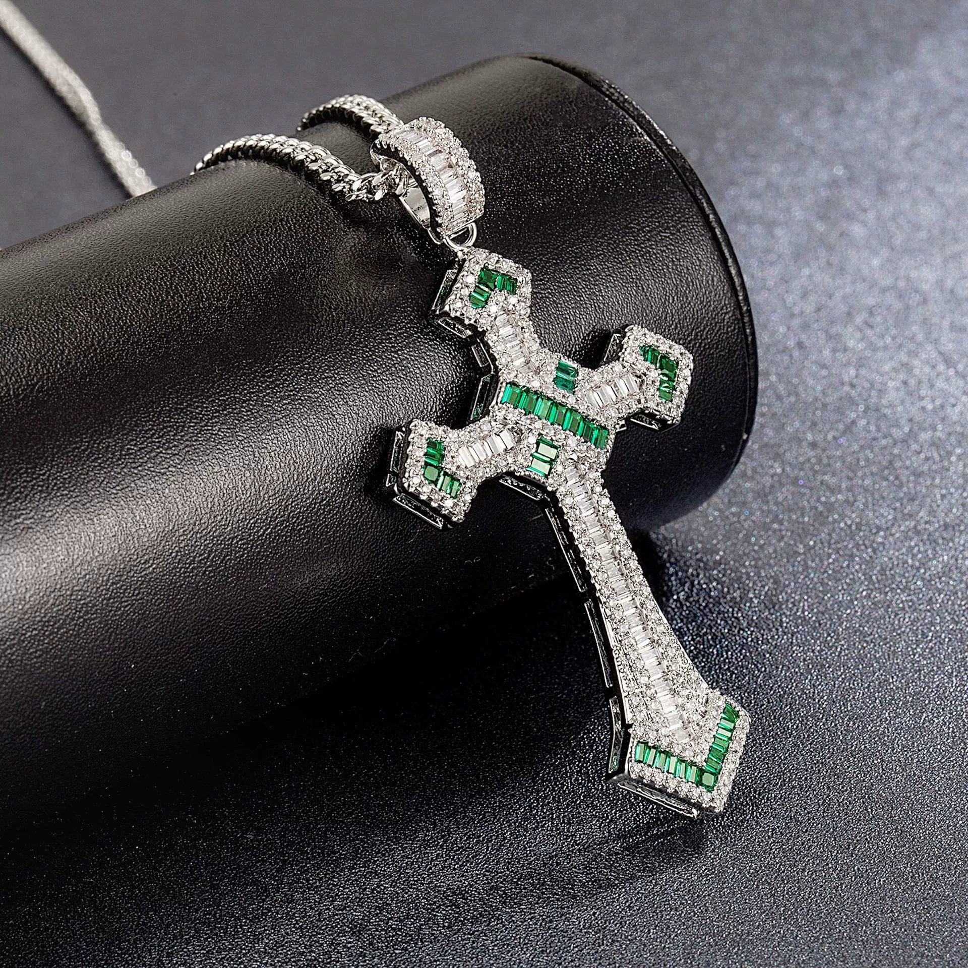 Хит продаж cross-строп Cross -п pendant ожерелье AAA вермикулитная мозаика вспышка Diamond геометрический подвес