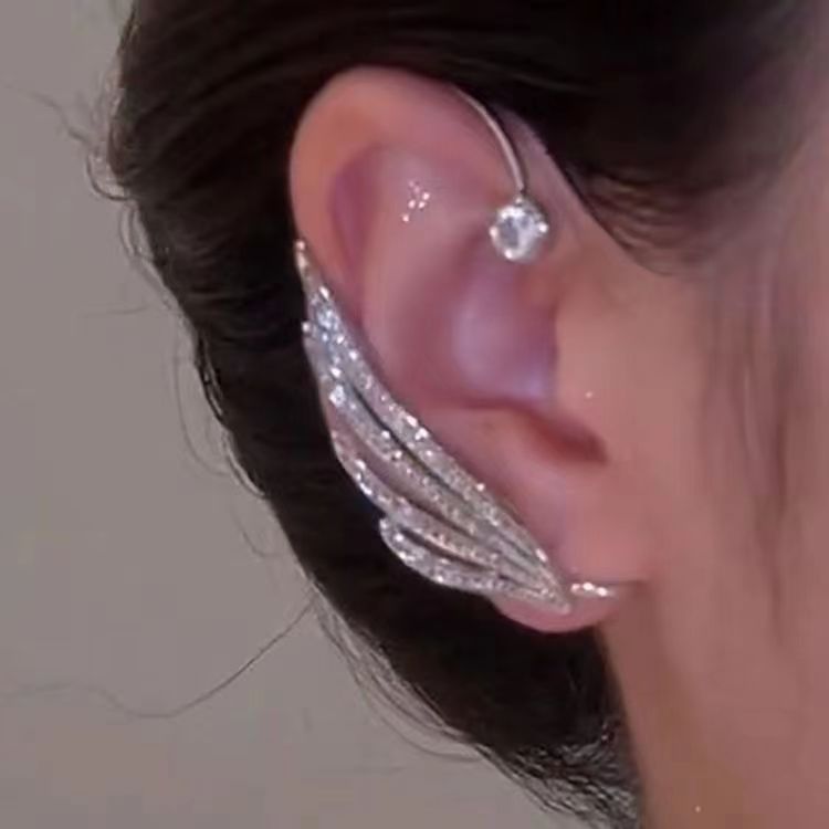Angel Wings Ear TikTok with Niche Design Light Luxury Ear Bone Clip Earrings Wholesale