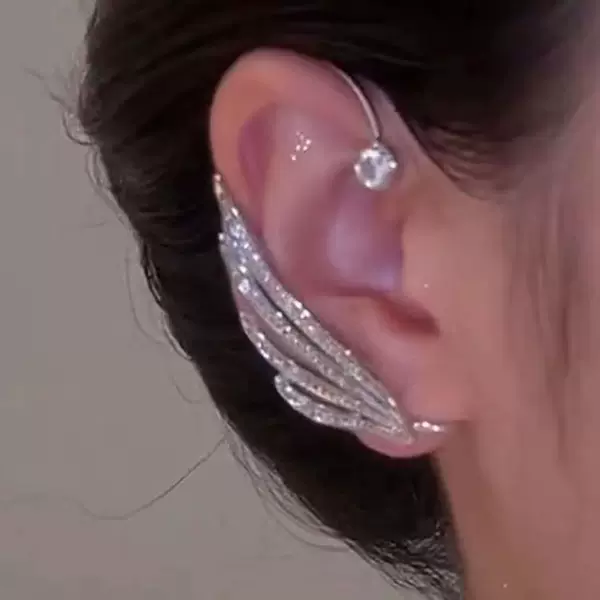 Angel Wings Ear TikTok with Niche Design Light Luxury Ear Bone Clip Earrings Wholesale