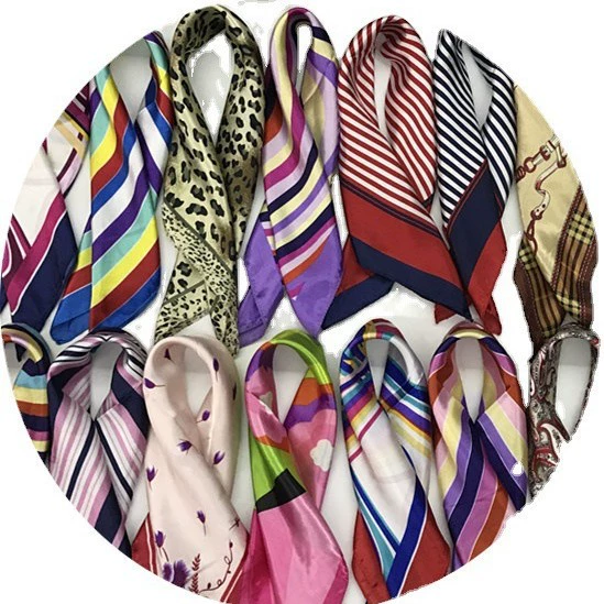 Новый 50 напечатанный маленький квадратный корейский атласный шелковый шарф из атласа, модный Джокер, популярный подарок, прямые поставки с фабрики