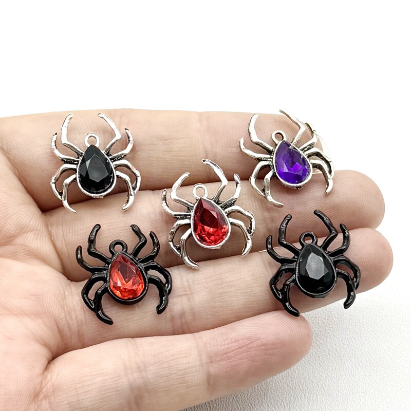 European and American New Halloween DIY Jewelry Accessories Retro Zinc Alloy Diamond Spider Pendant Pendant