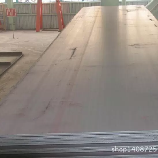 批发重钢热轧钢板，热轧板， 现货花纹钢板板批发，价格优惠