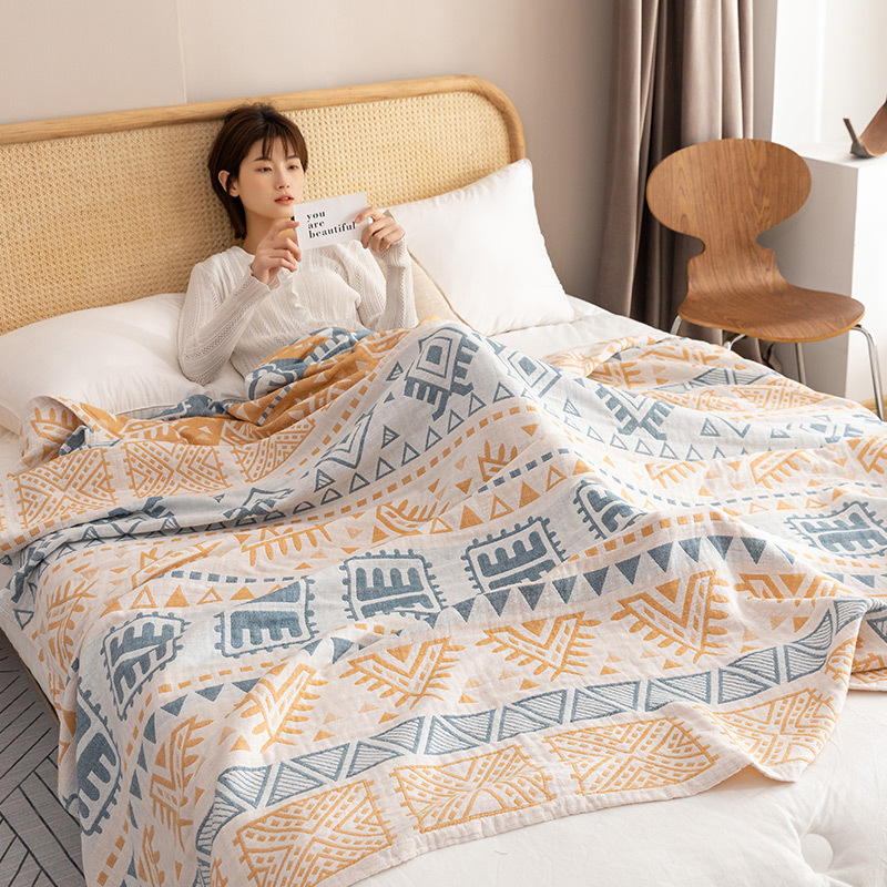 All Cotton Japanese-style Pure Cotton Towel Quilt Single-person Washable Three-layer Gauze Quilt Adult Double-person Thin Towel Cover Blanket All Cotton Japanese-style Pure Cotton Towel Quilt Single-person Washable Three-layer Gauze Quilt Adult Double-person Thin Towel Cover Blanket