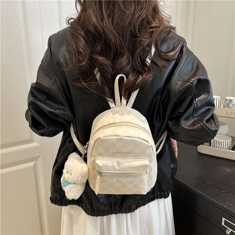 Small Backpack 2026 New Model Waterproof Design Niche Travel Lightweight School Bag for Women Ins Style Small Backpack for Outings Small Backpack 2026 New Model Waterproof Design Niche Travel Lightweight School Bag for Women Ins Style Small Backpack for Outings