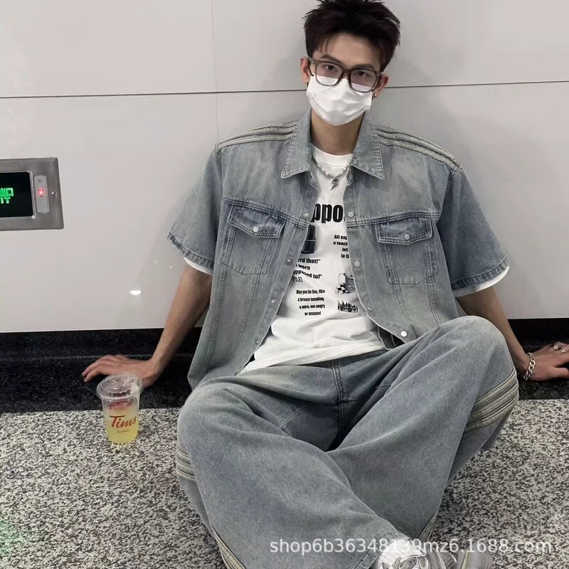 Light Blue Denim Short-Sleeved Shirt for Men, High-End, Handsome, Niche Hairstylist, Trendy Brand Men's Summer Work Jacket