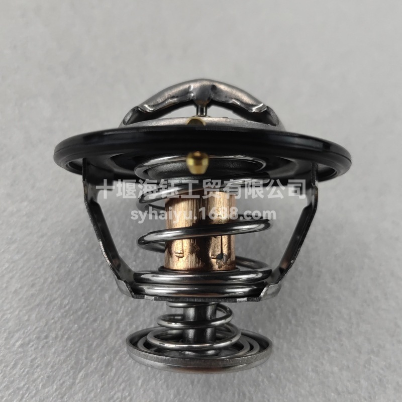 5337967 is suitable for the thermostat of the Cummins ISF2.8 engine