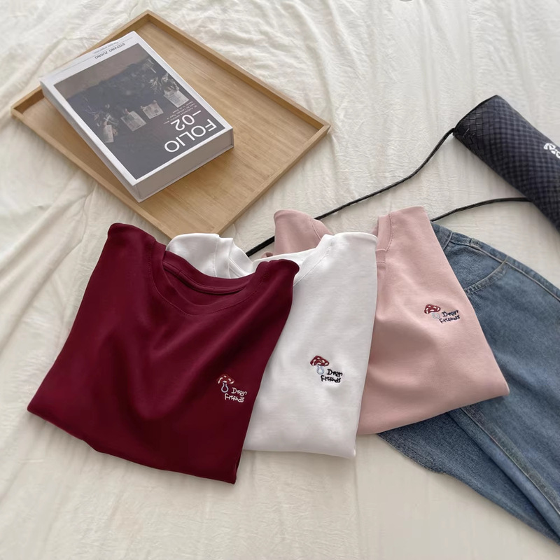 Soft Cotton Brushed White Long-Sleeved T-Shirt for Women in Autumn and Winter, Simple Embroidered Stylish Loose-Fitting Bottoming Shirt Top 6719