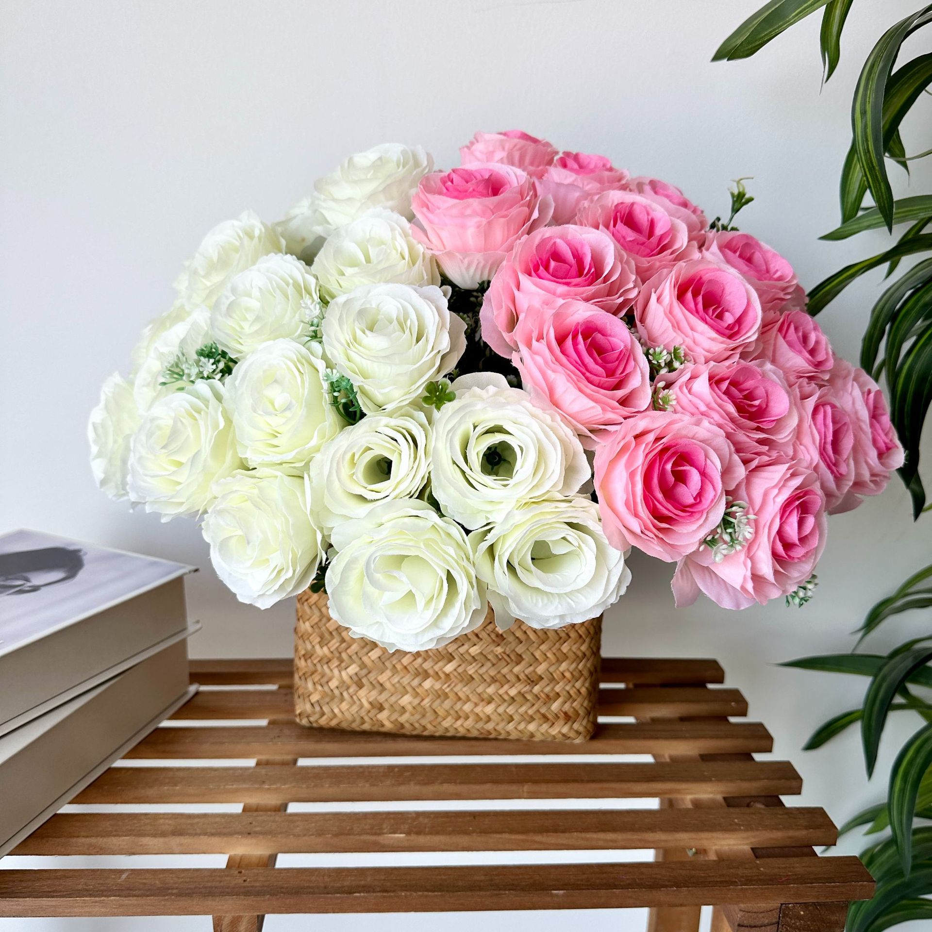 Meilong primavera color 18 rosas flor artificial boda escena fondo flor pared diseño flor fila camino plomo falso ramo de flores