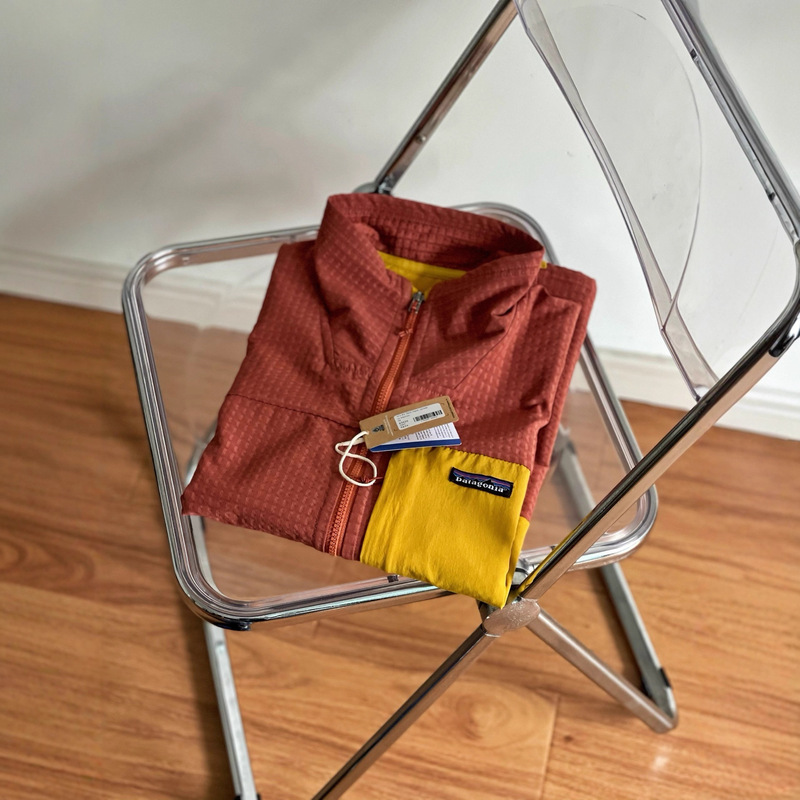 Cross-Border P@Ta Bata Outdoor Windproof and Water-Repellent Soft Shell Stand Collar Jacket Patch Flap Pocket Pants Zipper Jacket Couple Style