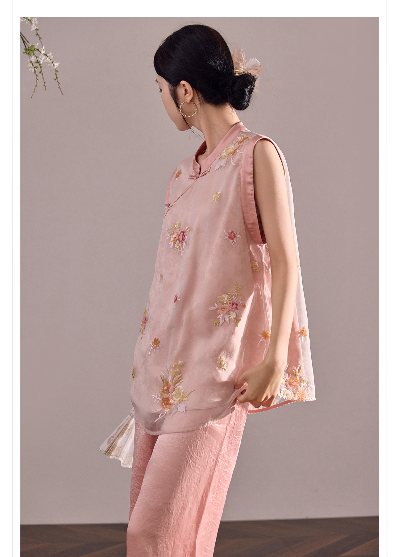 Áo vest lụa tằm thêu hoa phong cách Trung Quốc mới, thiết kế mỏng mùa hè M4007B — màu hồng chi tiết 11