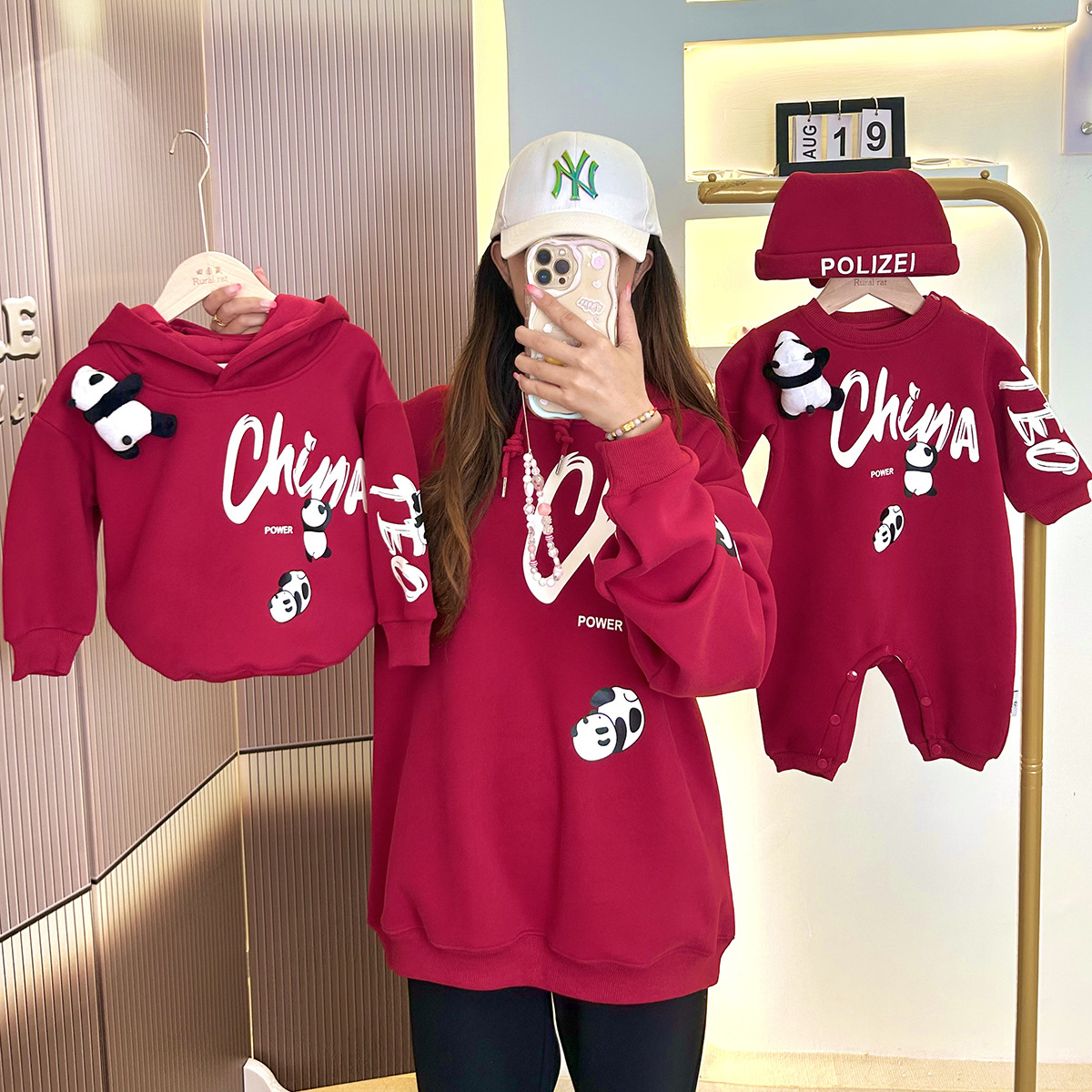 Conjuntos familiares a juego para bebés para otoño e invierno, familia de tres personas, pelele de cien días, madre-hijo, sudadera de lana para madre e hija, conjuntos familiares de estilo otoñal a la moda