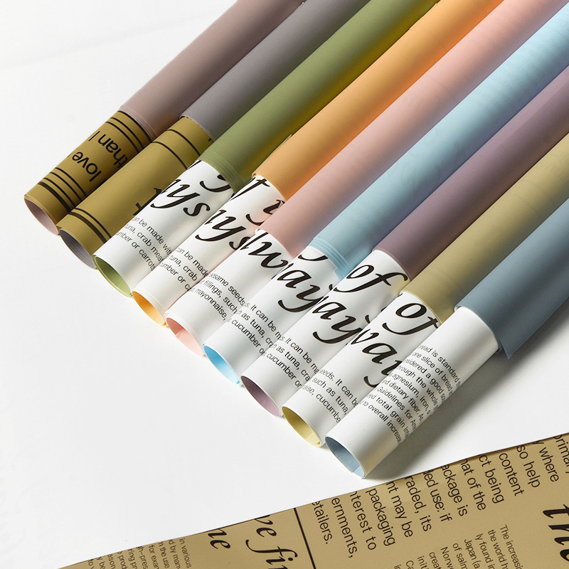 Flower Party Factory Nuevo periódico en inglés Papel de embalaje de flores Sentido de alta calidad Florería impermeable Papel de embalaje de flores Papel de embalaje de ramo