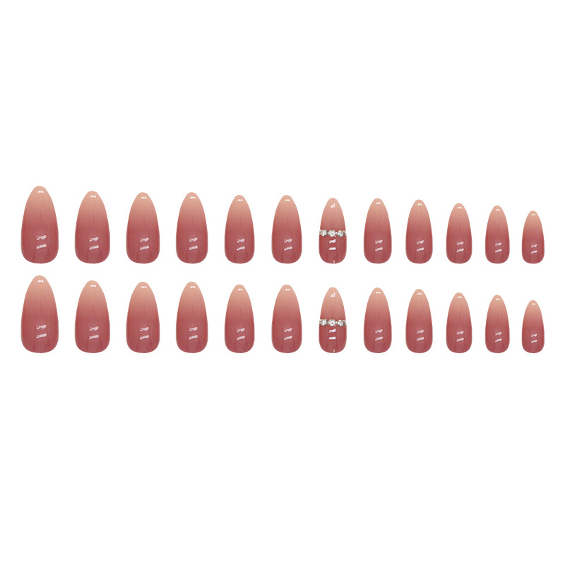 Minimalist Chain Instagram Style Pure Desire Gradual Mature Beauty Almond False Wearing Nail_voghion.com