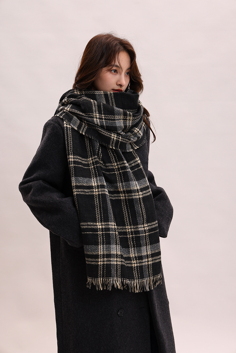 Couple Winter Thickened Versatile Student Giving Boyfriend Birthday Gift 2024 New High end Luxury Scarf_voghion.com