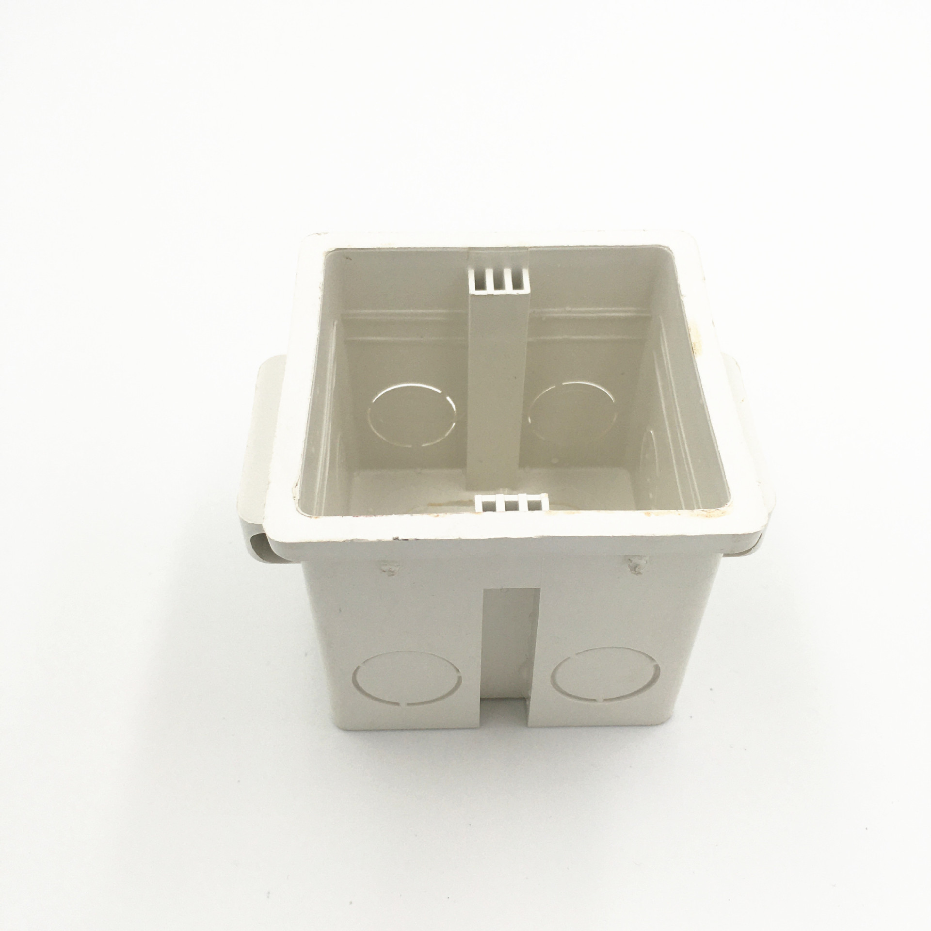 86型60暗装预埋穿筋暗盒七零开关插座接线盒工程款底盒