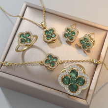 ��Ů���D��ĸ�G���~����С���OӋ�п��D���¿���|�W���i���