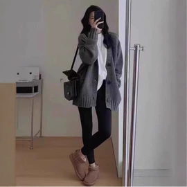 女式羊毛衫;女式T恤;女式针织衫