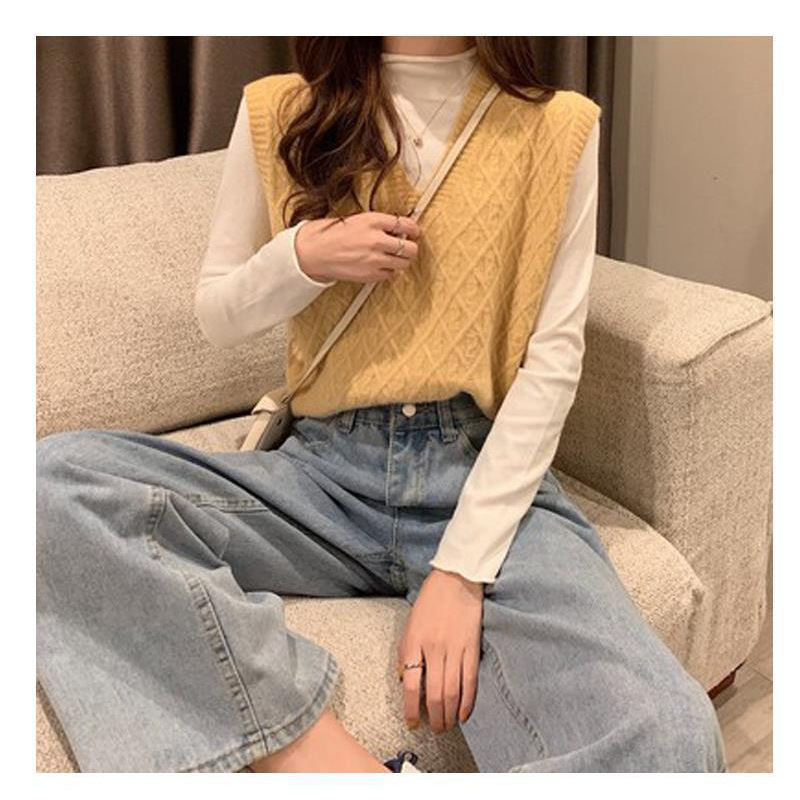 demi-season fashionable trend retro knitted sweater