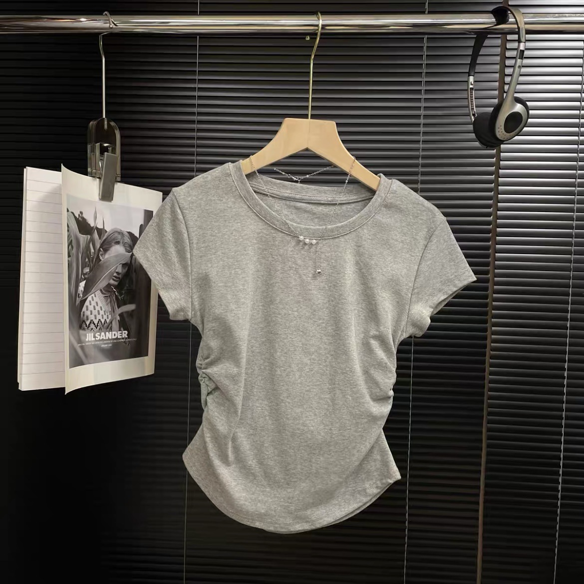 Pleated Design Wholesale Women's Casual Solid Color Short Sleeve Pleated T-Shirts