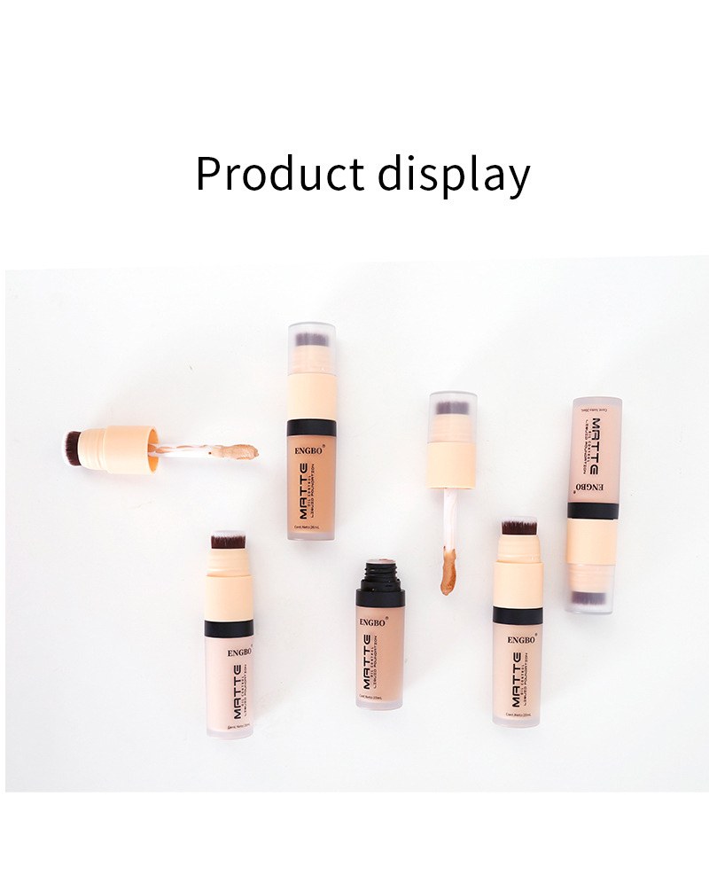 The new matte double-headed foundation is oil-control, brightening, concealing, long-lasting, breathable and comes with a brush undefined
