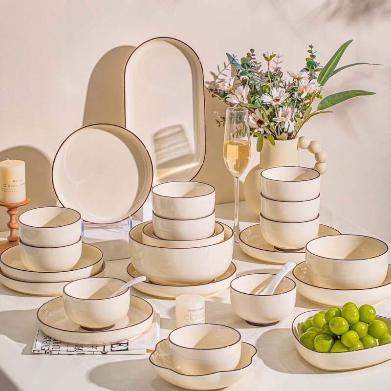 Underglaze Color Bowl and Plate Set for Home Use 2026 High Aesthetic Cream Style Ceramic Tableware Set Bowls Plates Chopsticks Housewarming Bowlware