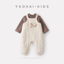 2025冬季新款婴幼儿绗棉加绒背带裤套装宝宝小狗爬服打底衫两件套