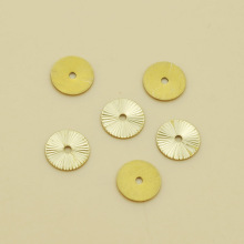 ���Q���N�߼����Ʒ���   �����AƬ�пׂ������ �p��ins�ٴ�