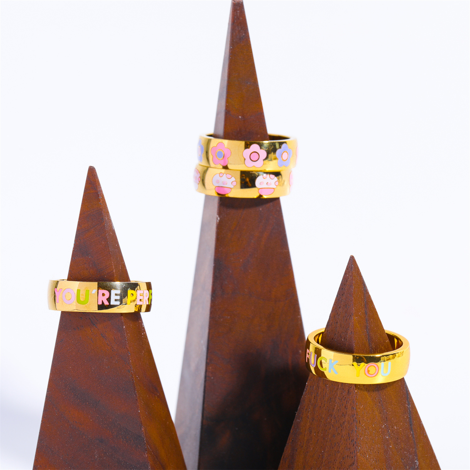 Vacuum Plating Gold Plating Process Cute Letter Flower Titanium Steel Enamel Rings
