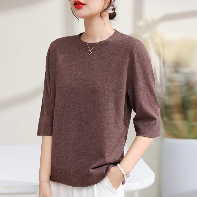 Short-Sleeved Women's Fine-Spun Wool Solid Color Round-Neck Base Shirt 2026 Early Spring New Style Knitted Half-Sleeve Loose Fashion Top