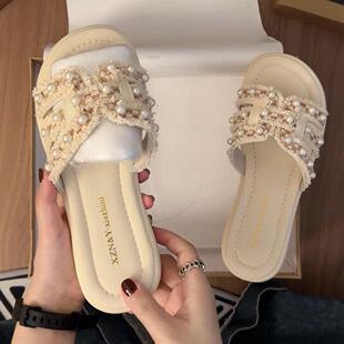 С���L�������ЬŮ���ֵ�⴩2026�ļ��¿�3���׵͸�ƽ��һ����