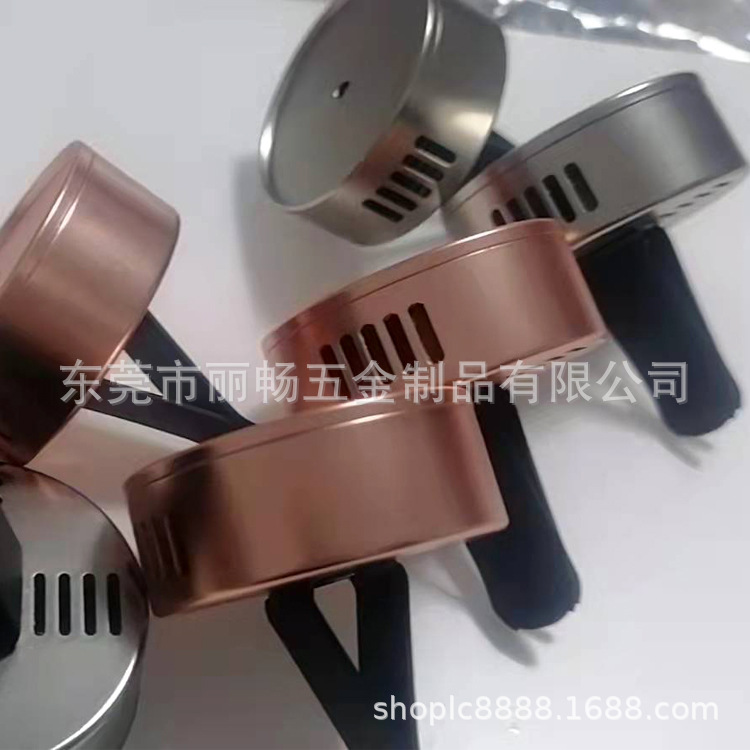 出风口车载香薰夹 车载固体香薰饰品汽车香水摆件礼品香氛爆款