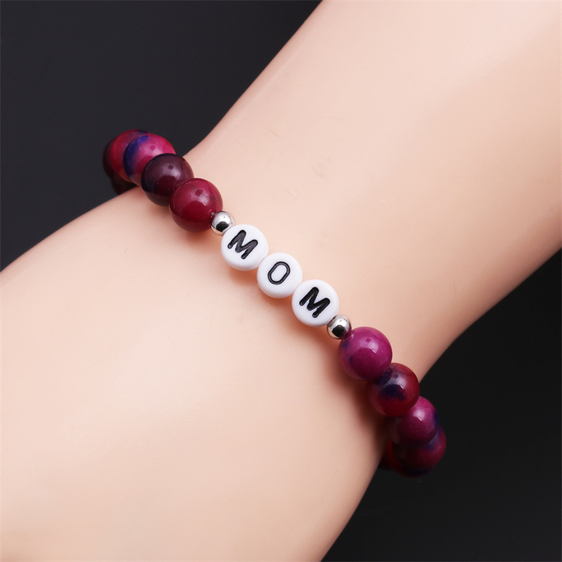Simple Natural Stone Purple Letter Mom Beaded Mother's Day Bracelet Wholesale display picture 4