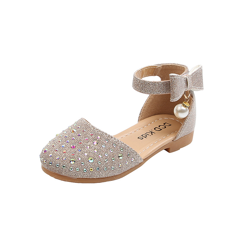 Zapatos de cuero para niños 2021 primavera nuevo estilo coreano Zapatos de una sola capa para niñas Pearl Rhinestone zapatos de princesa lindos para niños pequeños