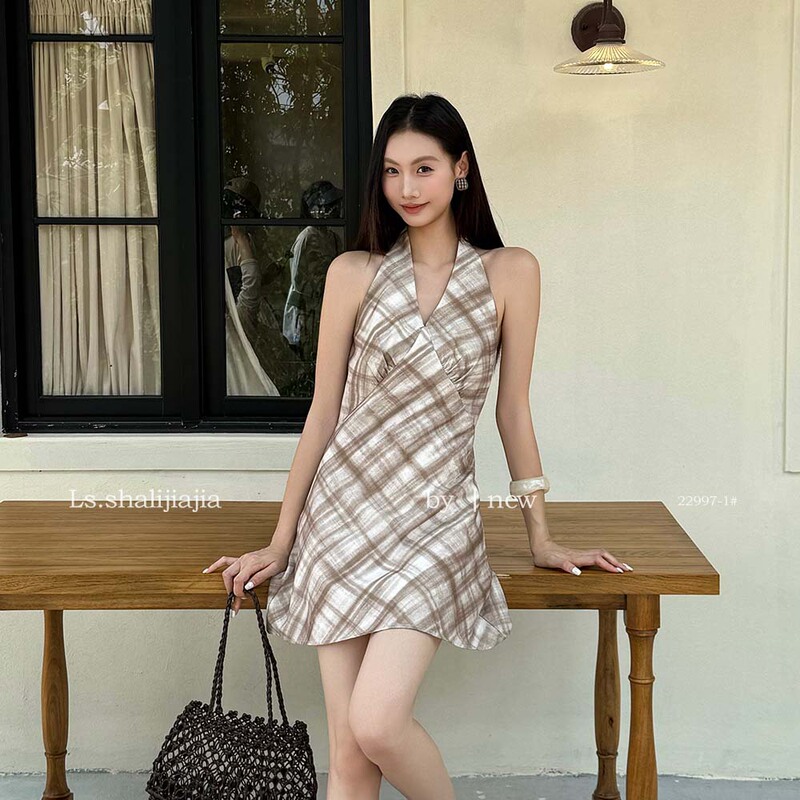 Ls Resort Style Fashion Plaid Halter Neck Dress Guangzhou Shisanxing 2026 Summer New Mid-Length Dress 22997-1 Ls Resort Style Fashion Plaid Halter Neck Dress Guangzhou Shisanxing 2026 Summer New Mid-Length Dress 22997-1