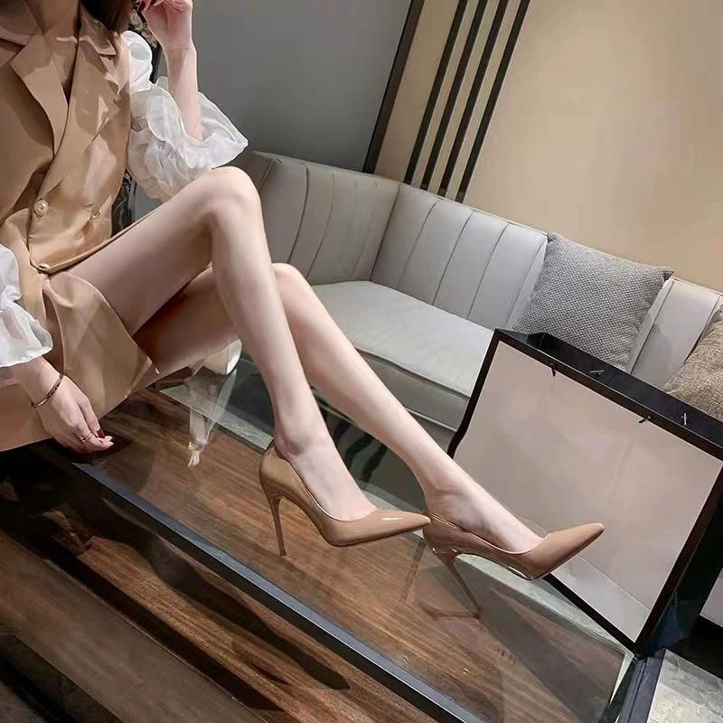 Черные сексуальные stilettos-лодочки с низким вырезом, коллекция 2023 года, яркий запоминающийся стиль