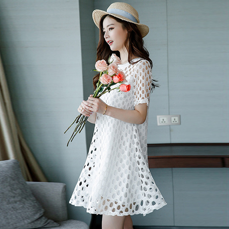 Papaya milk summer new spell Korean fashion short sleeve temperament hollow lace short sleeve A- line dress two-piece set Papaya milk summer new spell Korean fashion short sleeve temperament hollow lace short sleeve A- line dress two-piece set