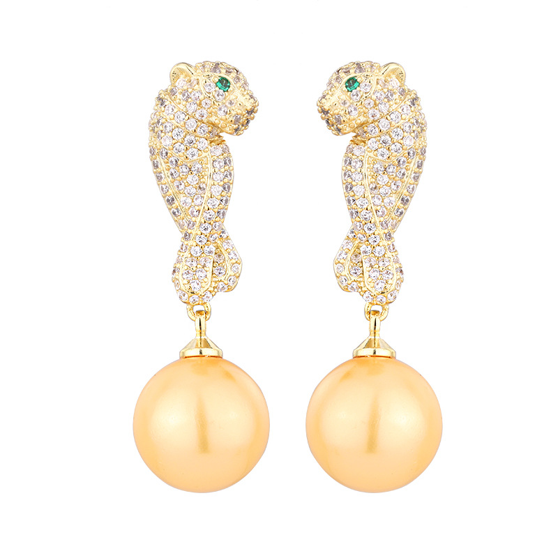 2024 nuevo estilo Zhuang Shengsheng joyería nuevo fondo de cobre con incrustaciones de perlas con incrustaciones de oro Pendientes de leopardo coreano Pendientes mujer 12mm