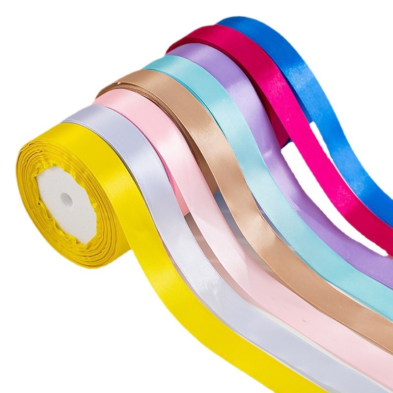 En stock 15MM cinta de poliéster de una sola cara Cinta de regalo Decoración cinta DIY cinta hecha a mano embalaje de la flor