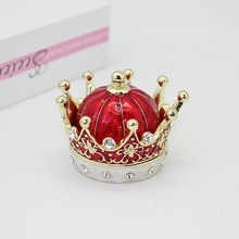 珐琅彩金属工艺品合金首饰盒欧式皇冠装饰盒创意婚礼回赠礼品批发
