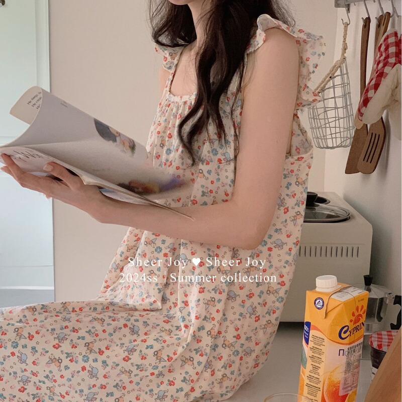 Summer Korean Style Fresh Cotton Double Gauze Flying Sleeve Small Sling Comfortable Nightdress Dreamlike Summer Korean Style Fresh Cotton Double Gauze Flying Sleeve Small Sling Comfortable Nightdress Dreamlike