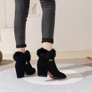 Foreign trade 2023 new European and American autumn and winter 35 -- 43 plus size short thick heel pointed Women's Martin boots wholesale 43