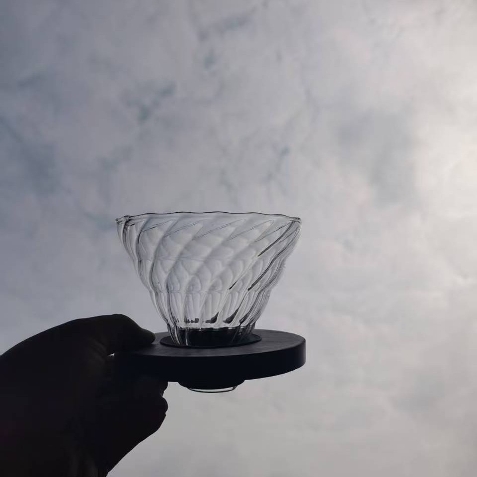 Mayorista de vidrio para la fabricación de café con mano conjunto de taza de filtro de café para compartir hervidor de café utensilios de café taza de filtro de vidrio