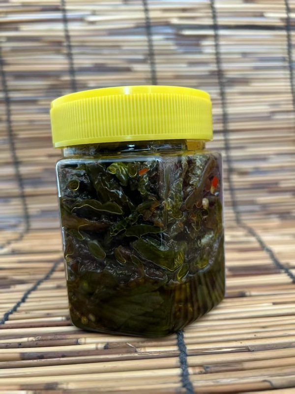 老壇は唐辛子湖南の特産の唐辛子を干して胃を開けて食事をします。|undefined