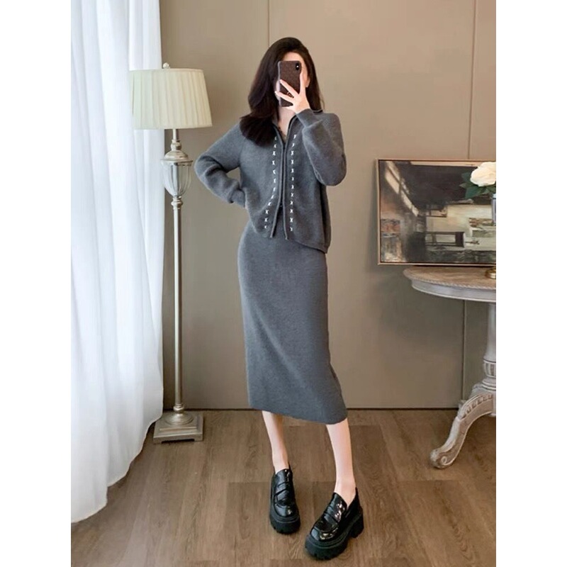 New Autumn and Winter Clothing with a Complete Set of New Elegant, New Products, New Sweaters, Half Skirts, Two-Piece Suits for Women