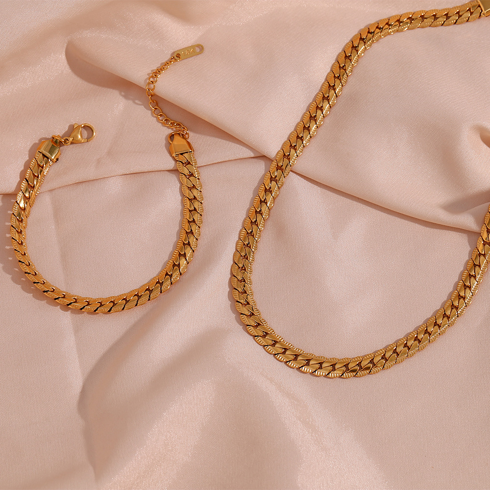 10g Weight 0.03µm-0.05µm Gold Plating Thickness PVD Coated Gold Plating Process Real Gold Plated Plating Material 304 Stainless Steel Pendant Material Necklace Classification 304 Stainless Steel Chain Material 18K Gold Plating Color 1 Piece Quantity Daily Occasion 304 Stainless Steel Material Geometric Pattern Women'S Gender Fashion Style Waterproof Non Tarnish, Plating Craft PVD Coated Real Gold Plated 18K Gold Geometric 304 Stainless Steel Fashion Waterproof Non Tarnish 304 Stainless Steel Necklace 9