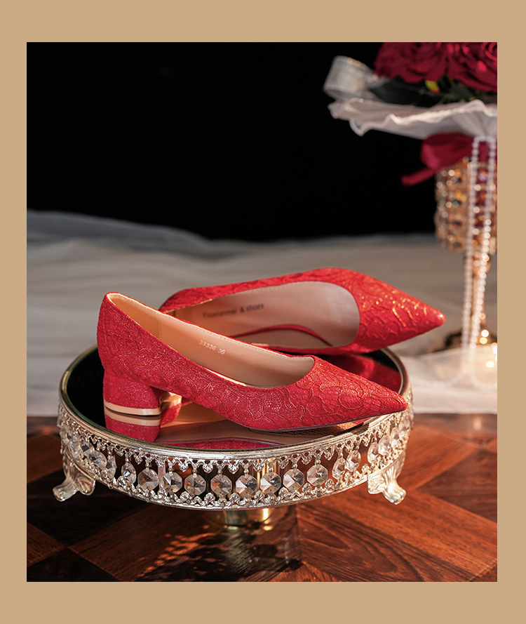 3333G Scarpe da donna con tacco basso, in raso, a punta, rosse, comode ed eleganti, per damigelle d'onore e feste_voghion.com